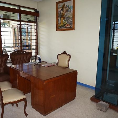Manggo Home Sleman  Bagian luar foto
